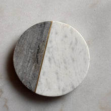 Load image into Gallery viewer, 8" marble pedestal base