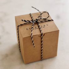 Load image into Gallery viewer, oakmoss + amber