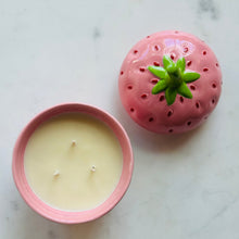 Load image into Gallery viewer, strawberry candle
