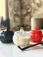 Load image into Gallery viewer, Custom Pumpkin Candle Making Class
