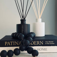 Load image into Gallery viewer, diffuser - matte black
